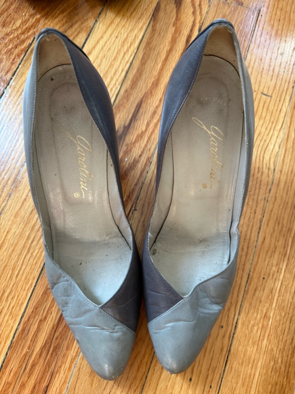 Two tone vintage Gray Leather heels 7.5M - Italian, garolini
